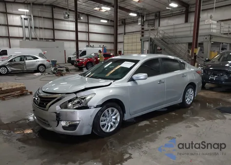 2014 Nissan Altima 2.5 S из США, поврежденный, VIN 1N4AL3AP3EN338713